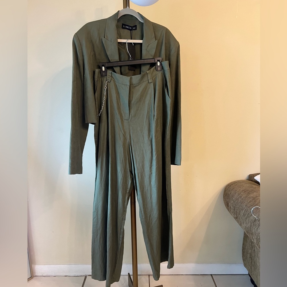 LIONESS | Granada Crop Jacket and Sebastian Pants Set NEW with tags!!!